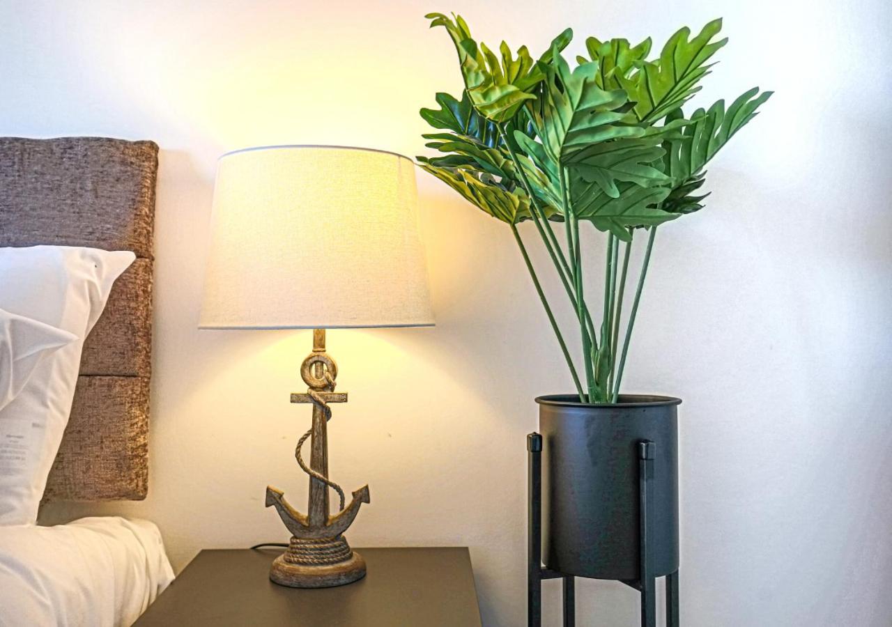 Yoko's Centre Haven: Smart Comfort With Parking Holiday home